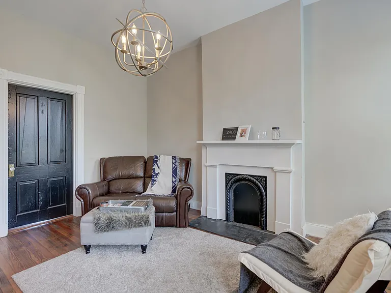 2406 E Clay St #2 — Photo 15