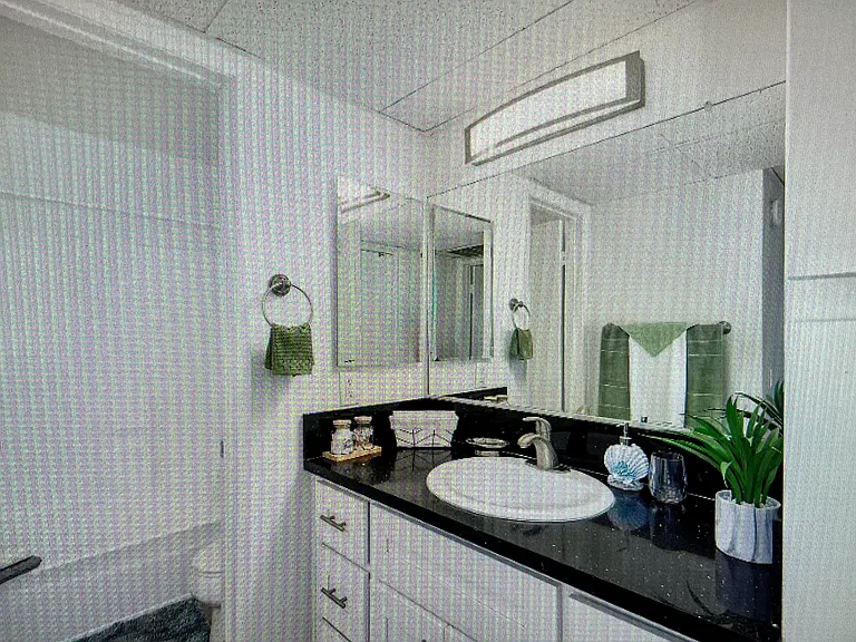 Ridgegate Apartments — Photo 9