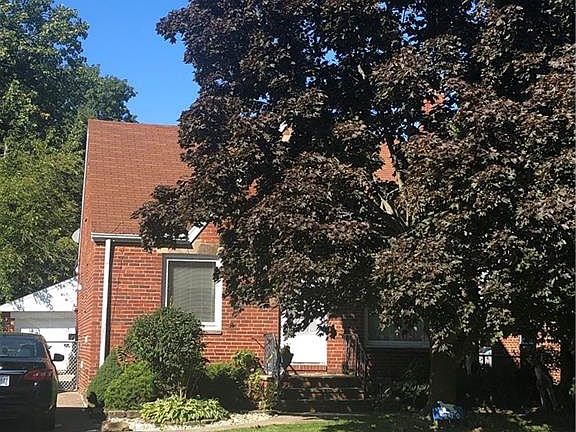 3rd image of 8210 Whittington Dr