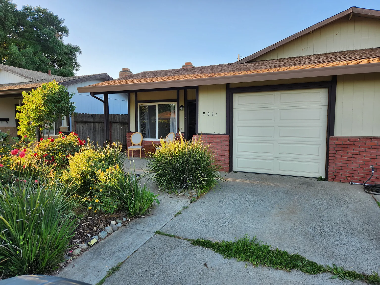9831 Mars Way photo 1