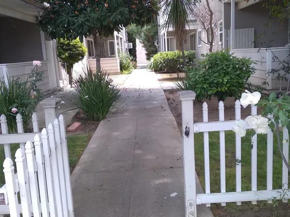 5754 Hazeltine Ave, Van Nuys, CA