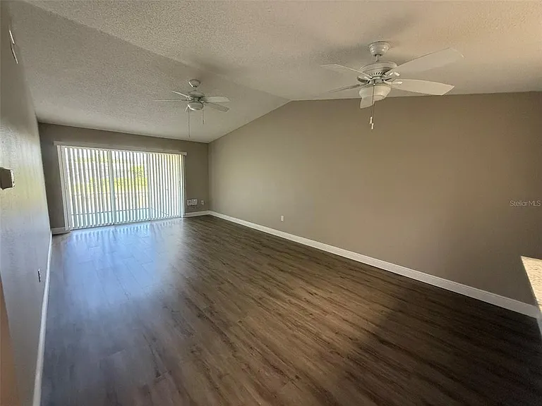 3111 Riverside Dr #A — Photo 8
