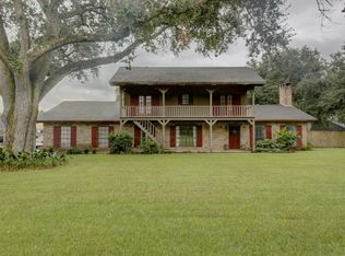 218 Artisan Rd, Lafayette, LA 70508