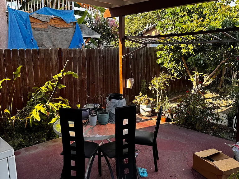 5662 Myrtle Ave — Photo 11