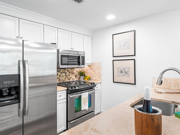 4th image of 9600 Grand Sandestin Blvd Unit 3302