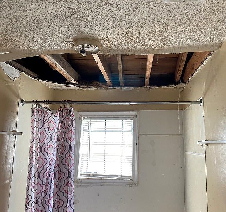 2nd image of 500 S 18th St