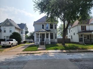 1719 Farnam St APT 2, Davenport, IA 52803