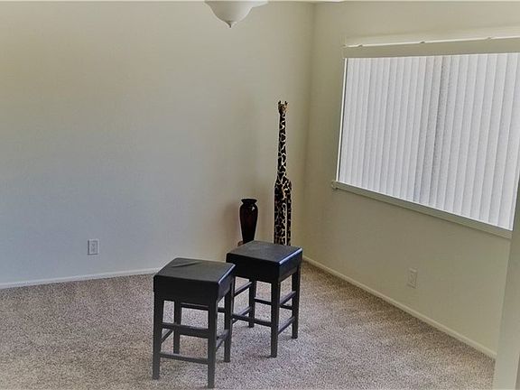 5th image of 11643 Chandler Blvd APT 115