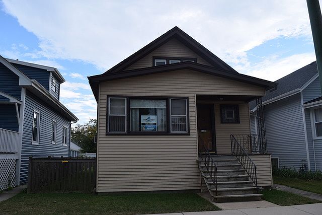 1st image of 5443 W Warwick Ave