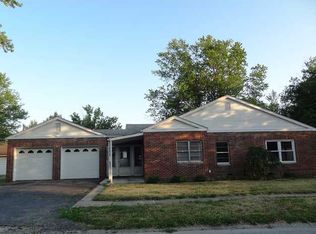 1129 N East St, Lebanon, IN 46052