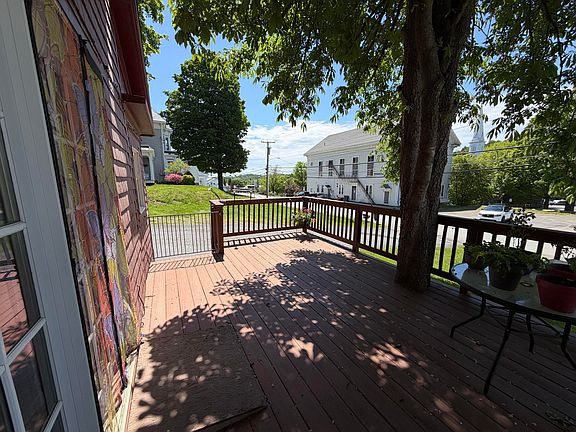 3rd image of 15 Pleasant Street