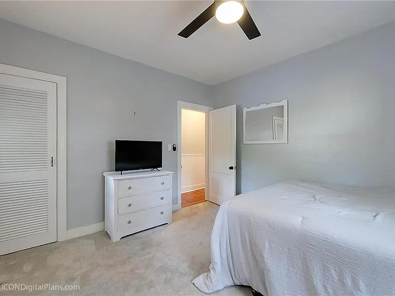28 Narragansett Ave #1 — Photo 13
