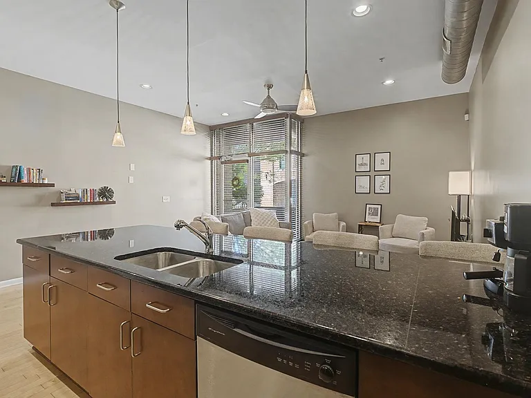 437 Monroe Ave #106 — Photo 10