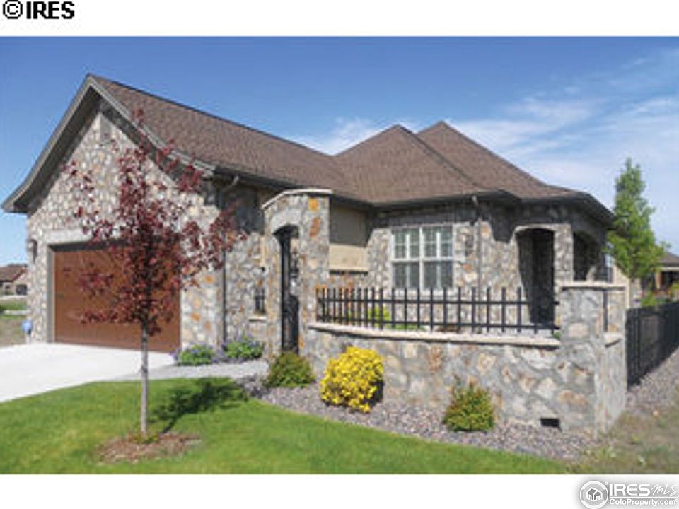 1st image of 2062 Vineyard Dr