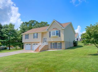 1973 Peppers Ferry Rd, Pulaski, VA 24301
