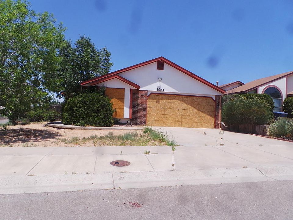 1st image of 1984 Maestas Dr SW