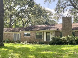 811 Eucalyptus Ave, Cushing, TX 75760