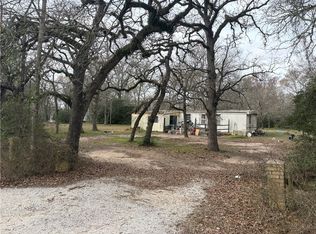8443 Twisting Trl, Bryan, TX 77808