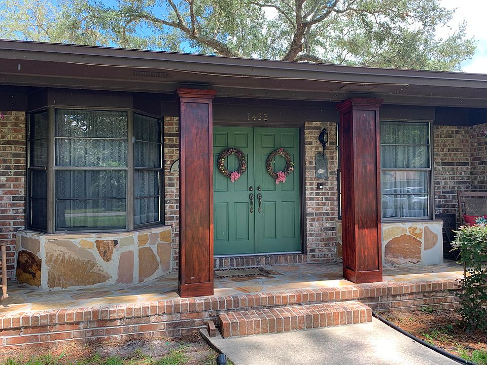 1st image of 1433 Lakewood Dr