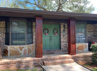 1433 Lakewood Dr, Saint Johns, FL 32259