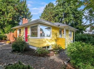 5702 36th Ave NE, Seattle, WA 98105