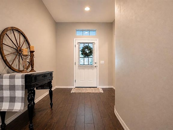 3rd image of 5029 Torrey Hills Ln