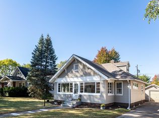 1025 S 5th St, Pekin, IL