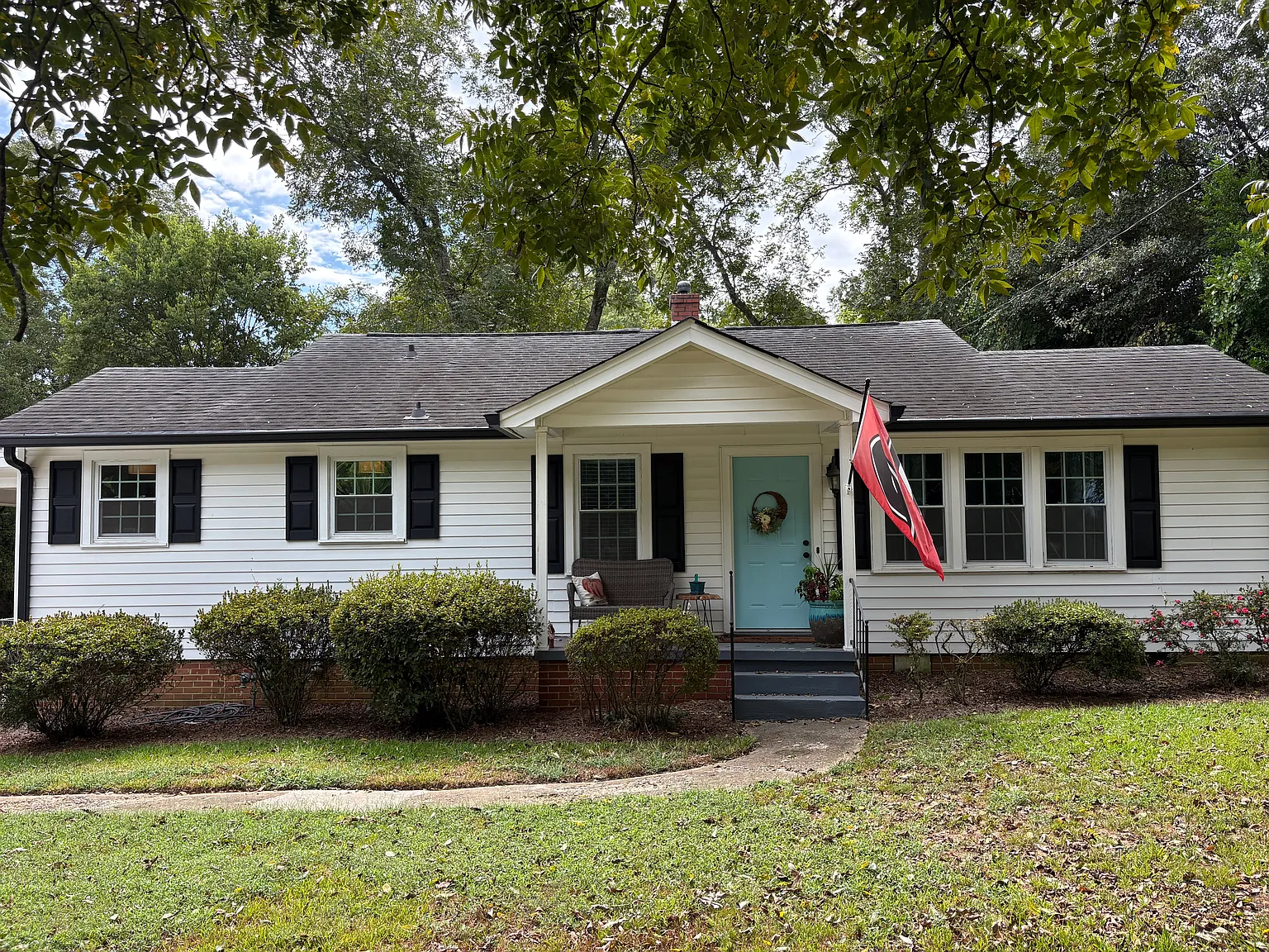 2 bed, 1080 sqft, $2,250 — Photo 2