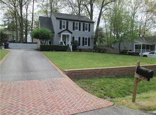 2813 Sand Hills Dr, Chester, VA 23831