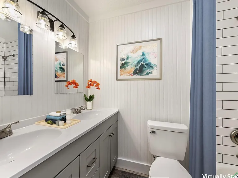 13 Neal St — Photo 3