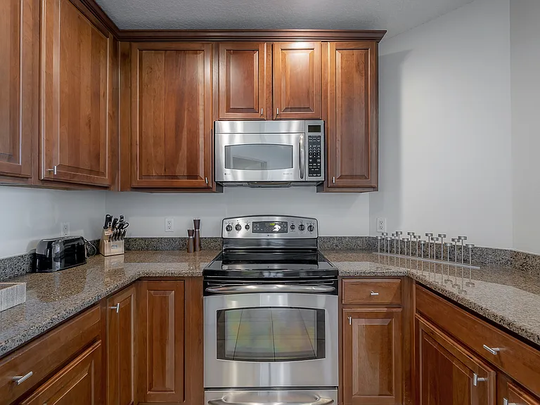 1209 E Cumberland Ave #1002 — Photo 41