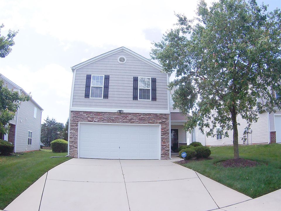1st image of 4804 Rockport Dr