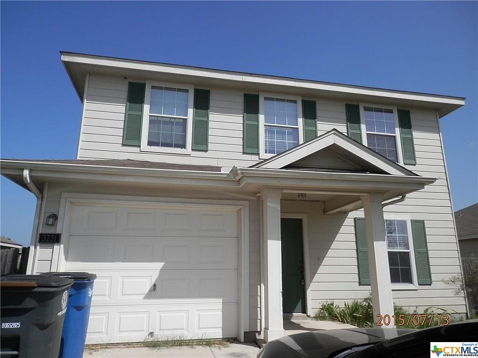 1st image of 3231 Blue Jay Dr