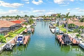 4th image of 429 Marquesas CT