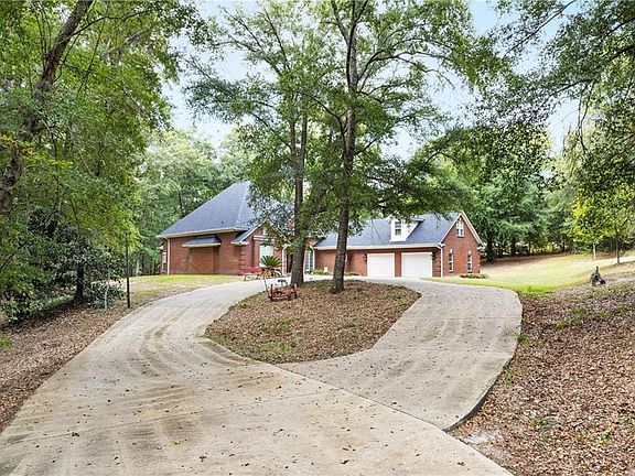 3rd image of 642 Nuckols Rd