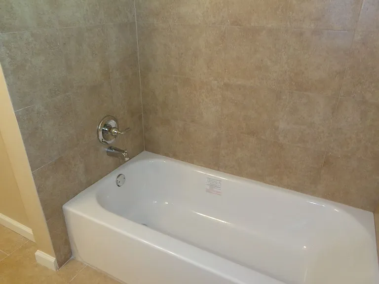 2735 Manila Ln — Photo 17