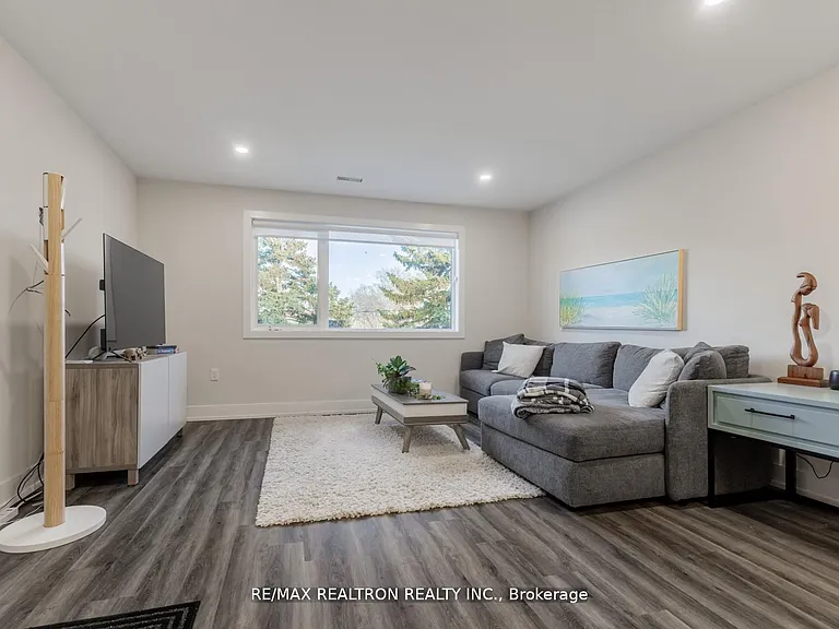 4 Virgilwood Dr #LOWER — Photo 6