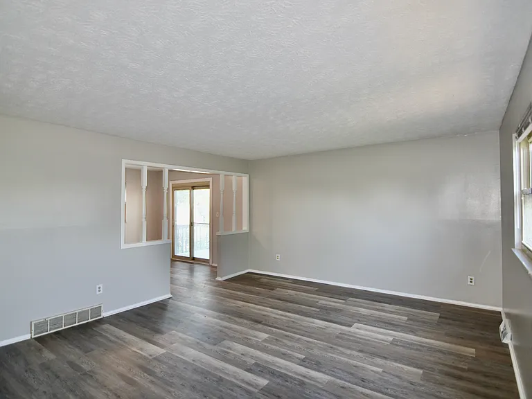 5193 Taylor Lane Ave — Photo 4