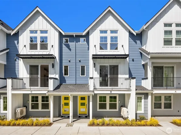 9008 NE 203rd Lane #B, Bothell, WA 98011