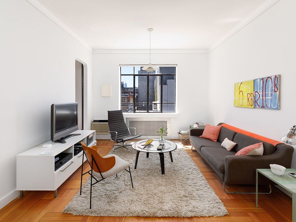 1st image of 255 W 23rd St APT 6GW