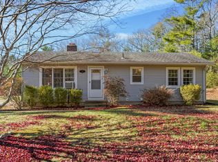 214 Pendleton Hill Rd, Voluntown, CT 06384