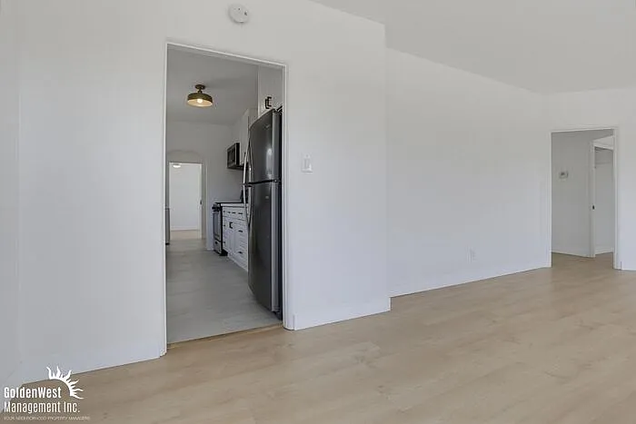 5738 Meade Ave — Photo 6