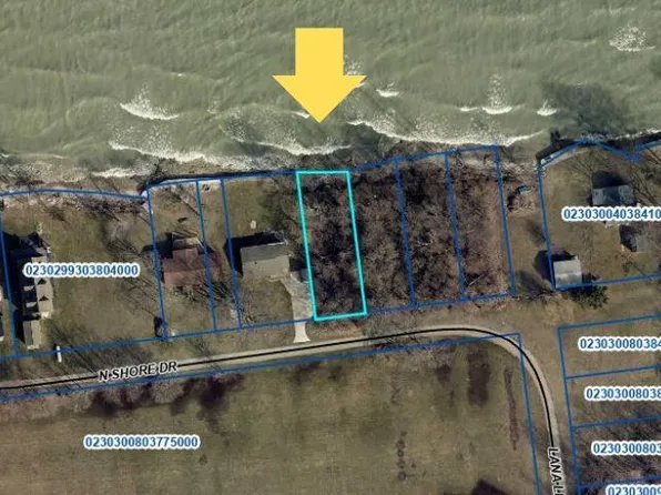 20 N Shore Middle, Middle Bass, OH 43446