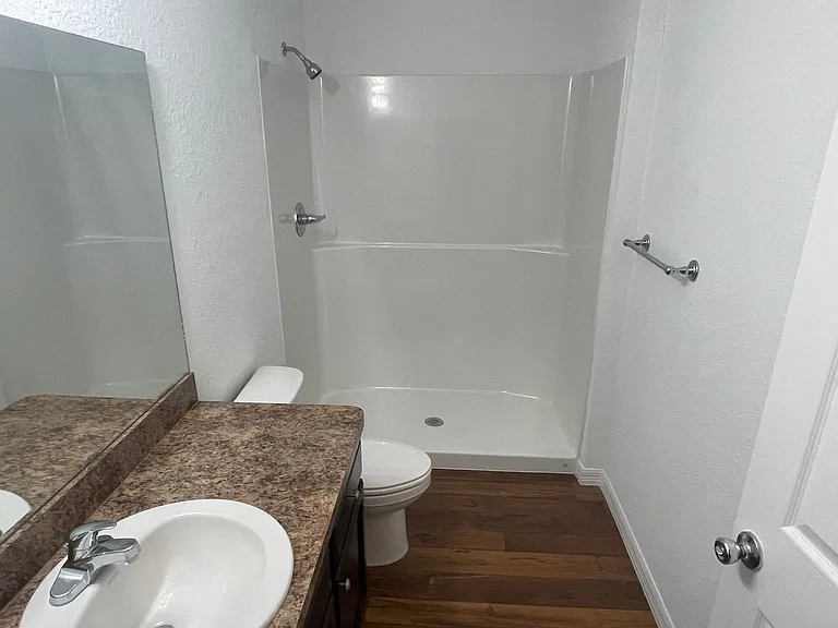 1980 NE 17th Pl #1 — Photo 6