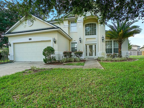 3rd image of 2878 Pebblewood Ln