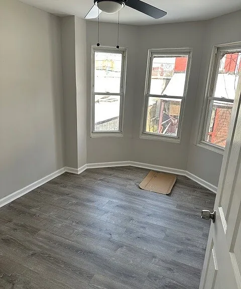 868 E Locust Ave — Photo 4