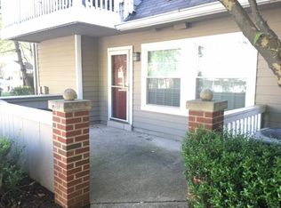 5705 Chapman Mill Dr APT 160, Rockville, MD 20852