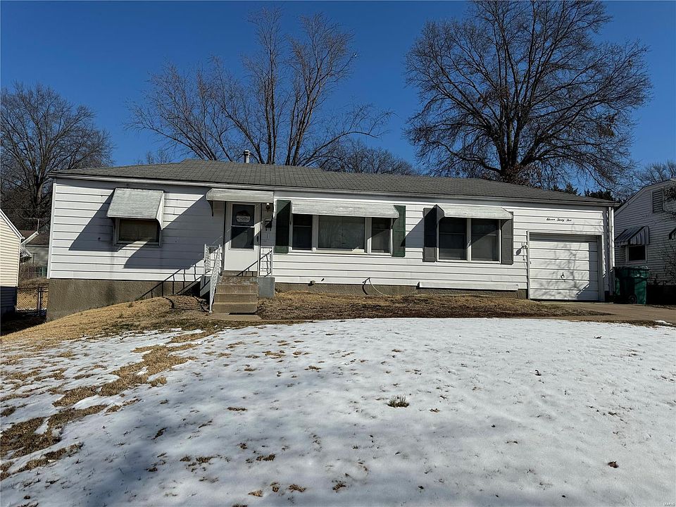 1st image of 1135 Darr Dr