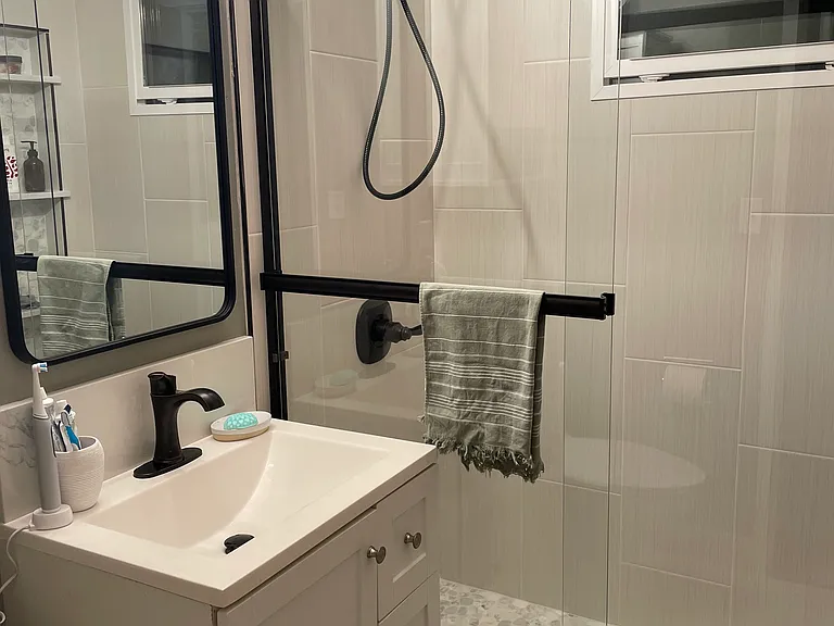 Primary Bedroom Bathroom