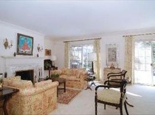 1437 Sheridan Rd, Wilmette, IL 60091